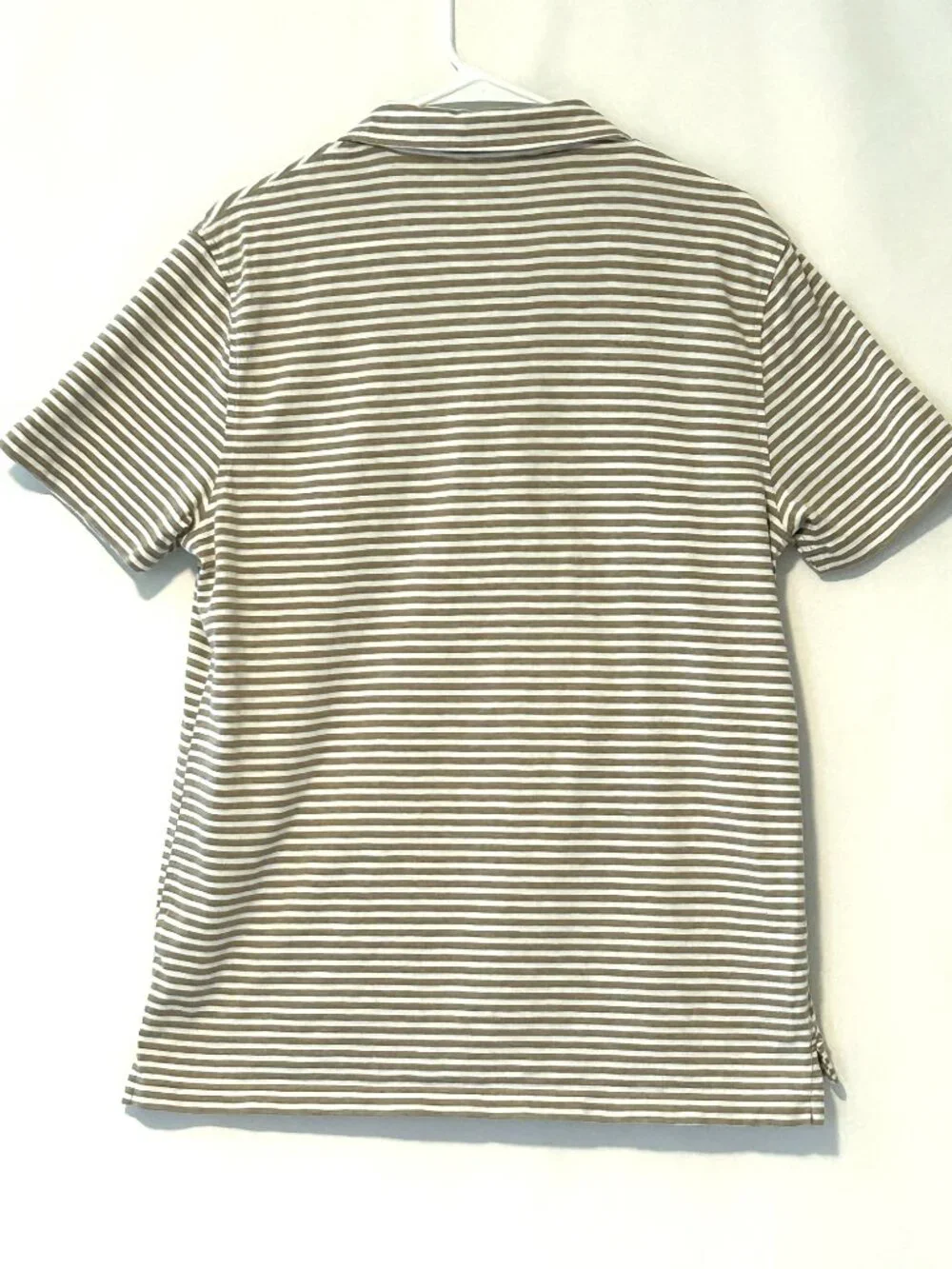 J Crew Men's short sleeve polo shirt, size largs
